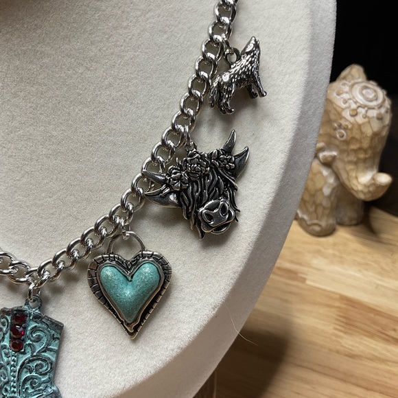 Western Theme: Stainless Steal Charm Necklace - Picture 5 of 7